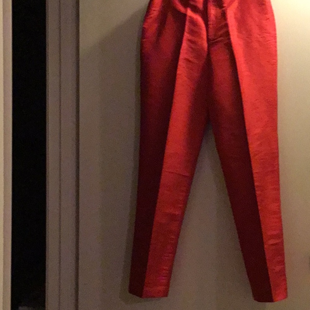 Ellen Tracey Red silk pants